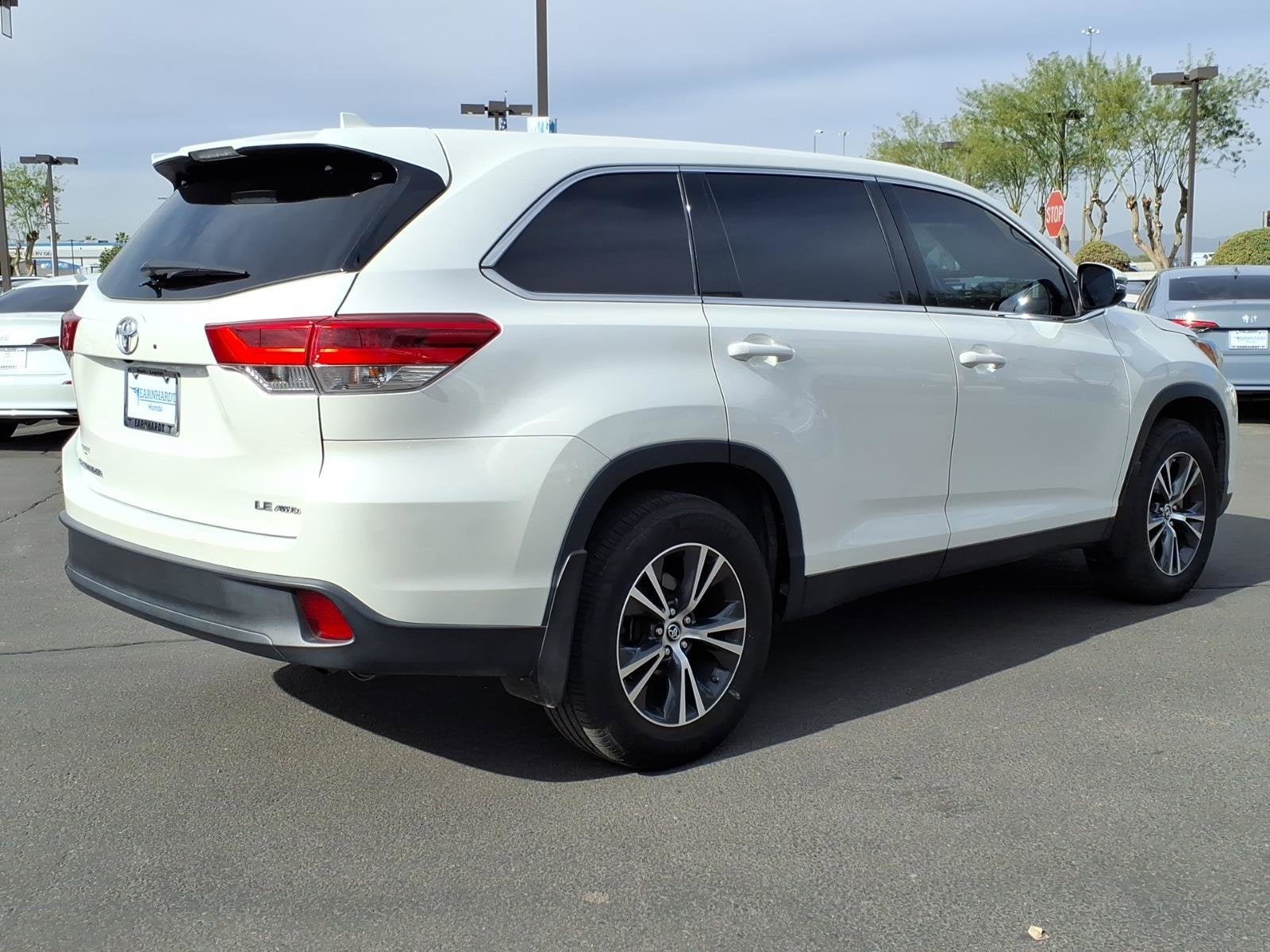 2019 Toyota Highlander Base