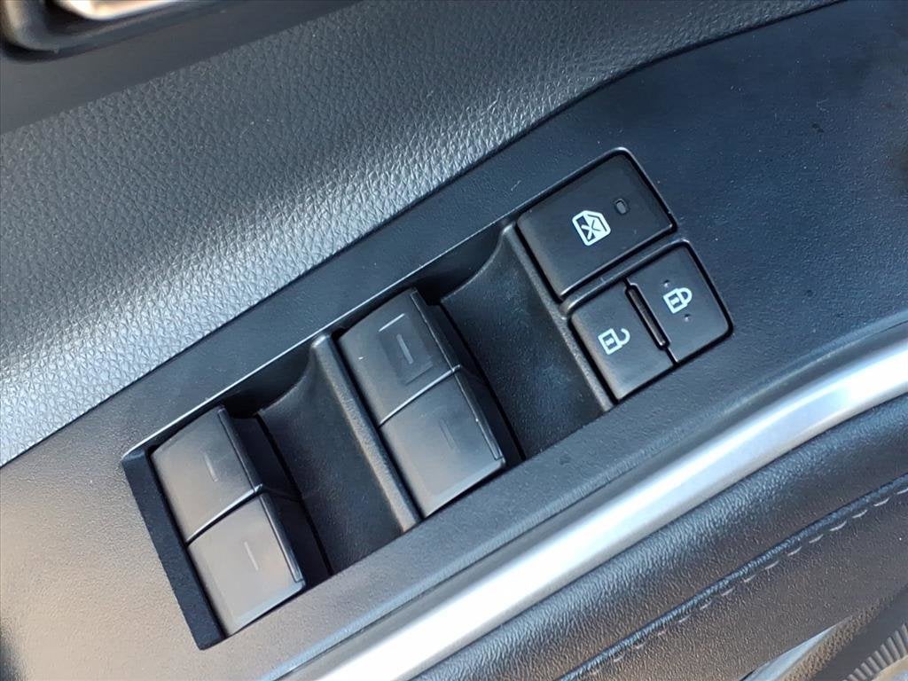 2023 Toyota Highlander Base