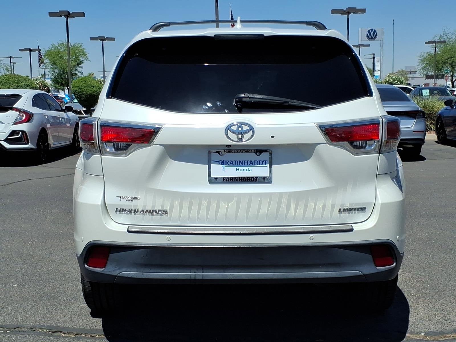 2016 Toyota Highlander Base