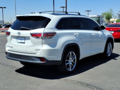 2016 Toyota Highlander Base
