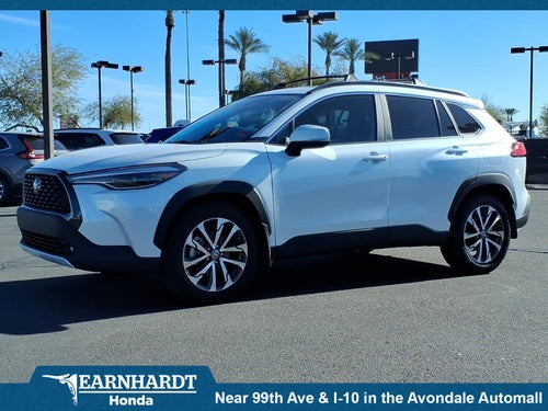 2024 Toyota Corolla Cross XLE