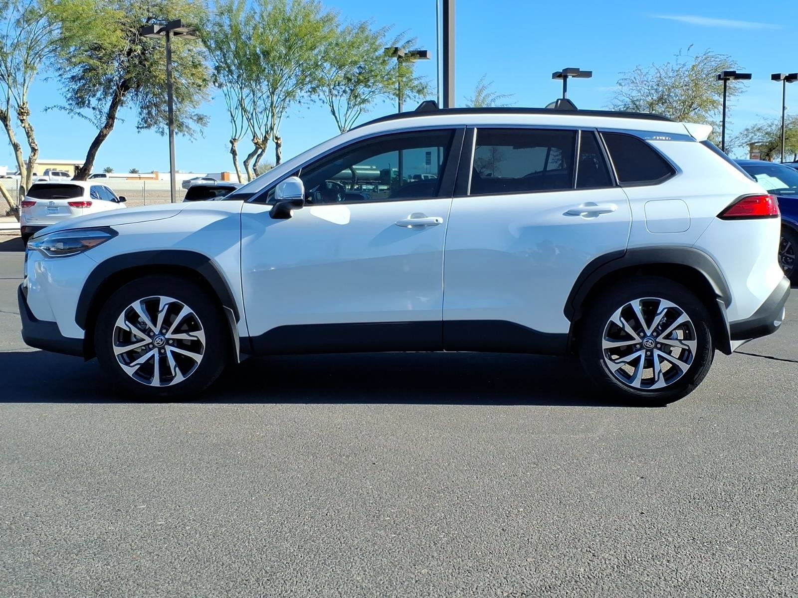 2024 Toyota Corolla Cross XLE