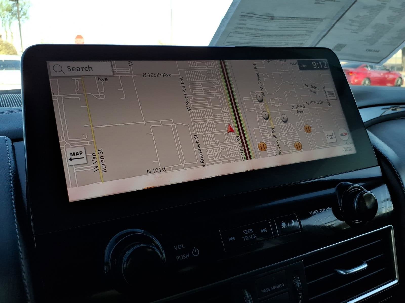 2024 INFINITI QX80 LUXE