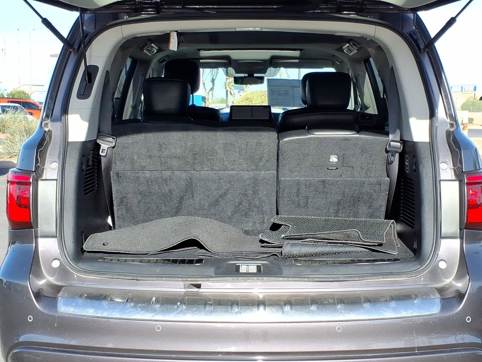 2024 INFINITI QX80 LUXE