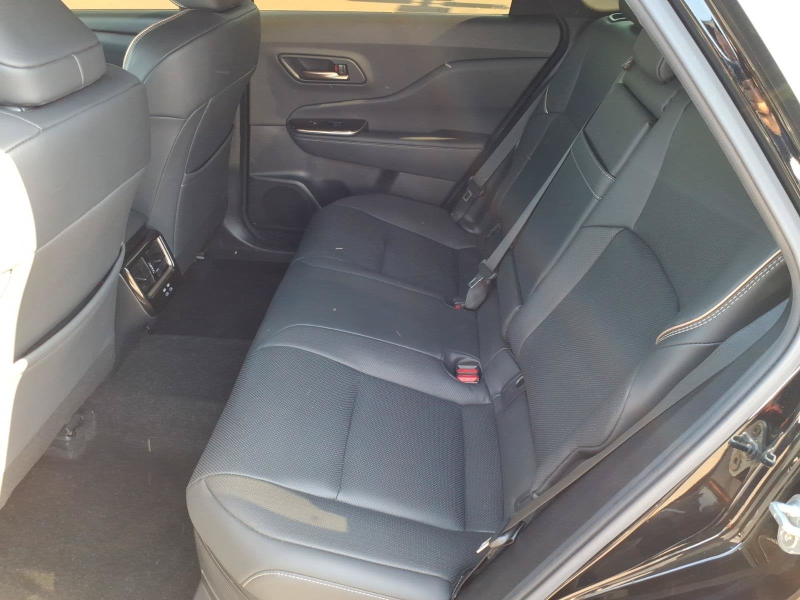 2025 Toyota Crown Signia Base
