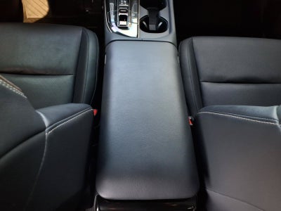 2025 Toyota Crown Signia Base