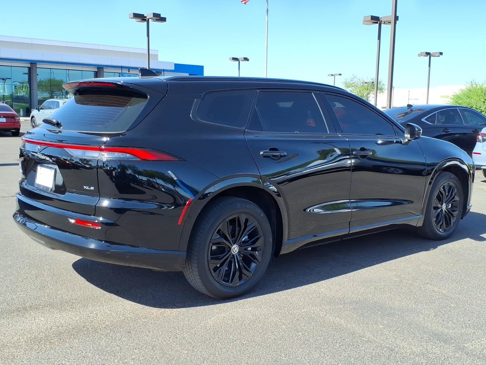 2025 Toyota Crown Signia Base