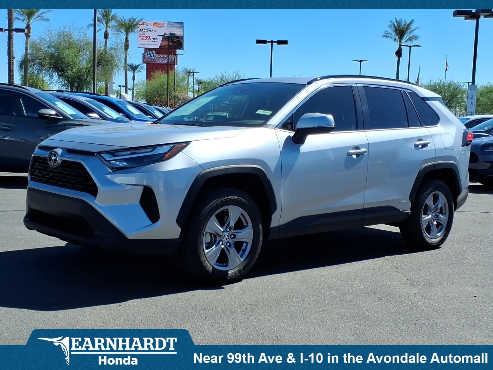 2025 Toyota RAV4 Hybrid XLE