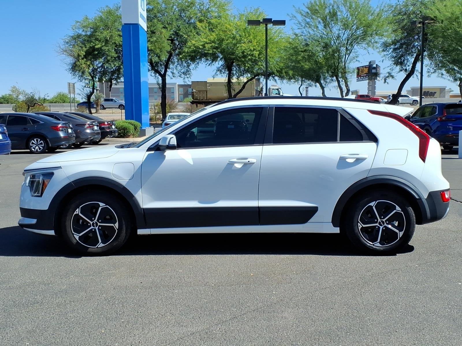 2023 Kia Niro Plug-In Hybrid EX