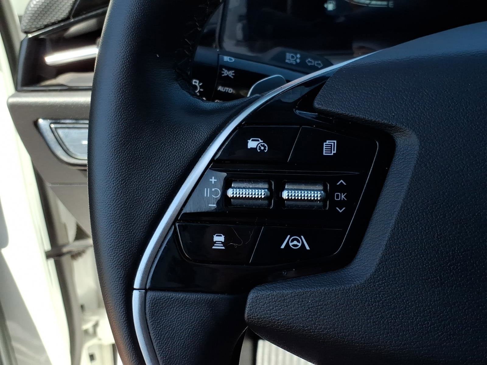 2023 Kia Niro Plug-In Hybrid EX