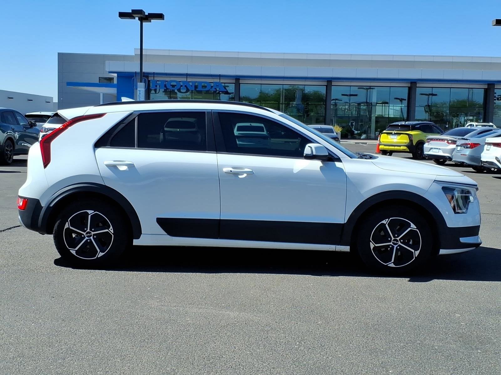 2023 Kia Niro Plug-In Hybrid EX