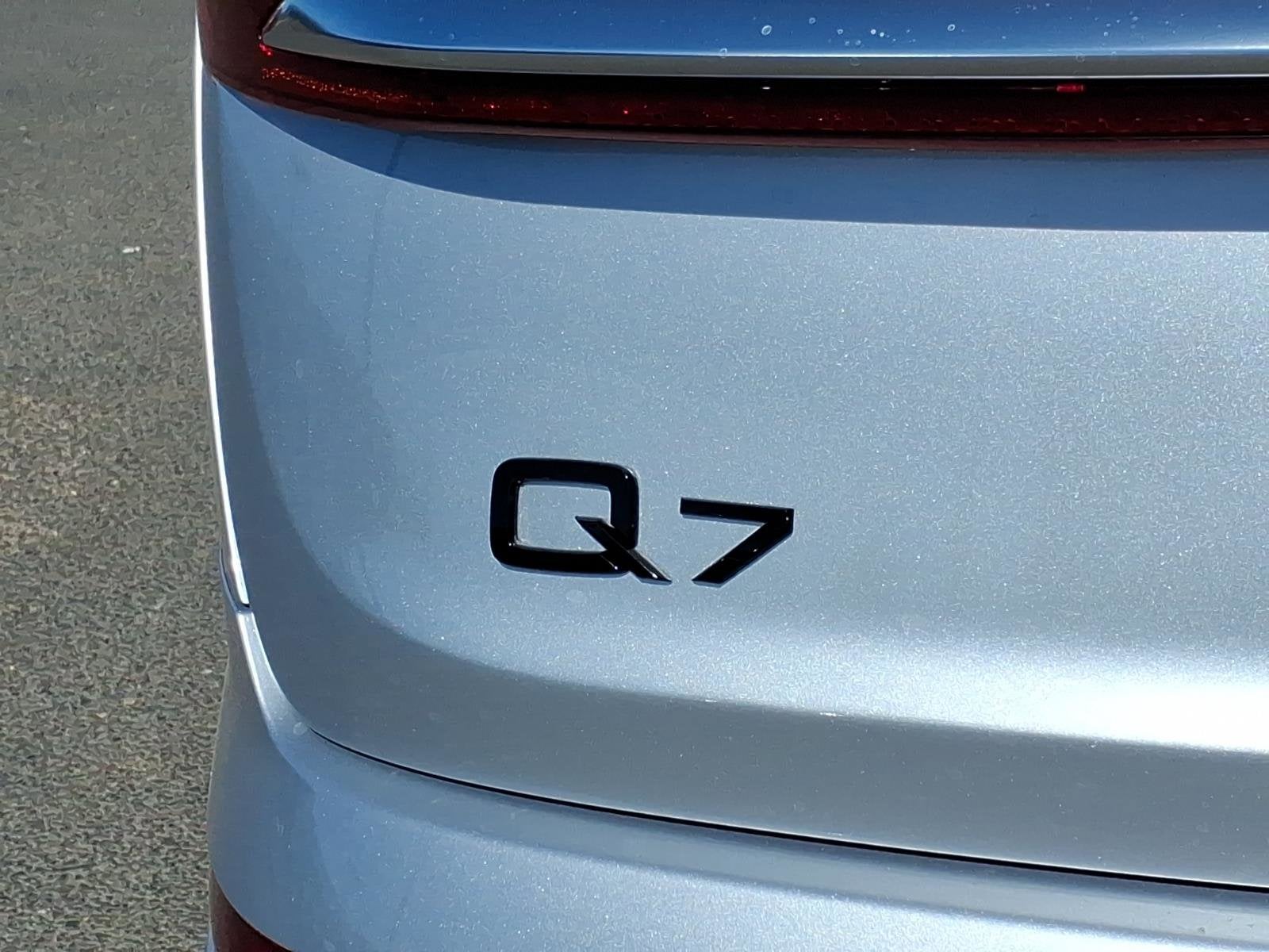 2021 Audi Q7 Premium Plus