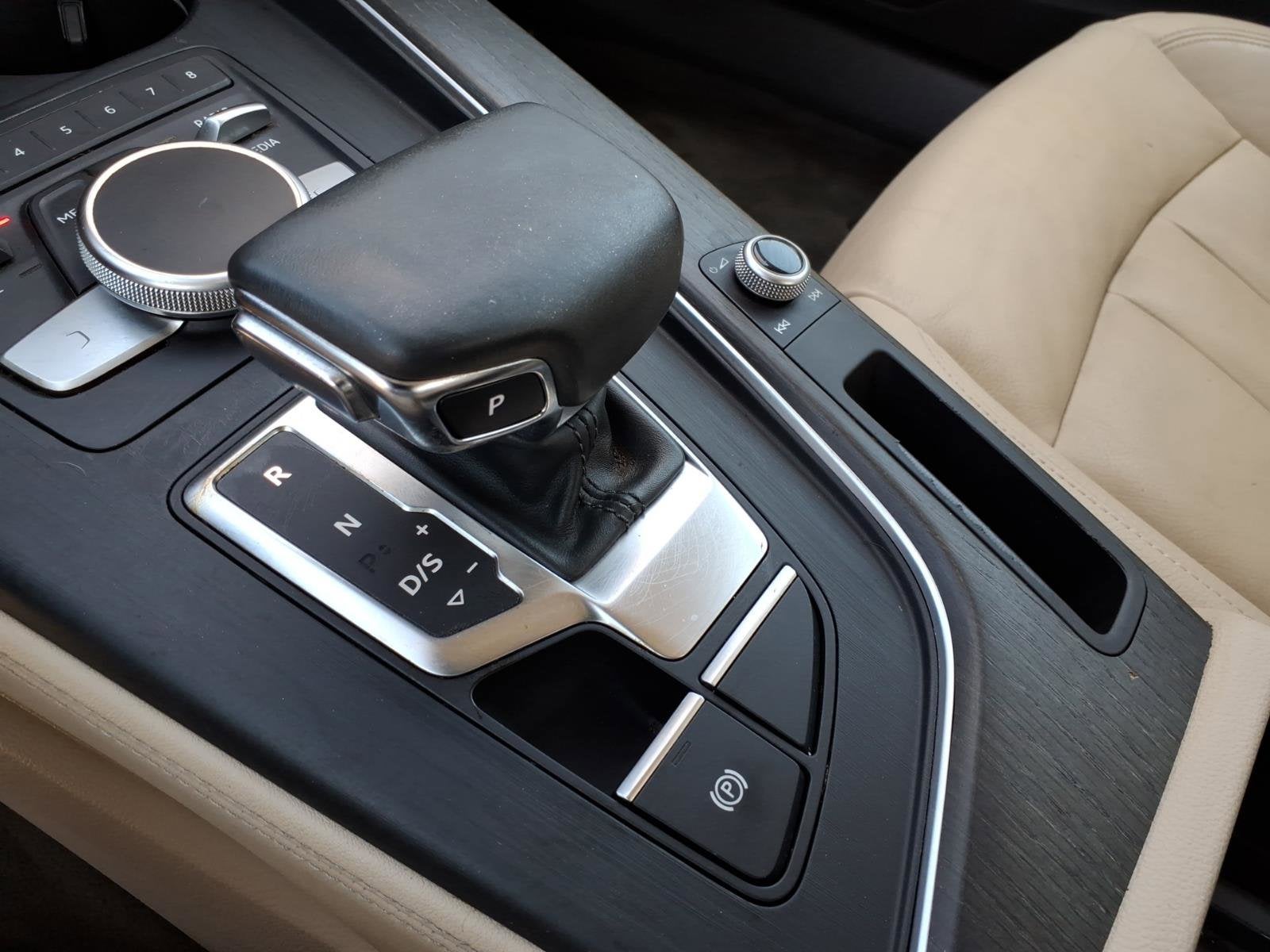 2019 Audi A4 Premium Plus