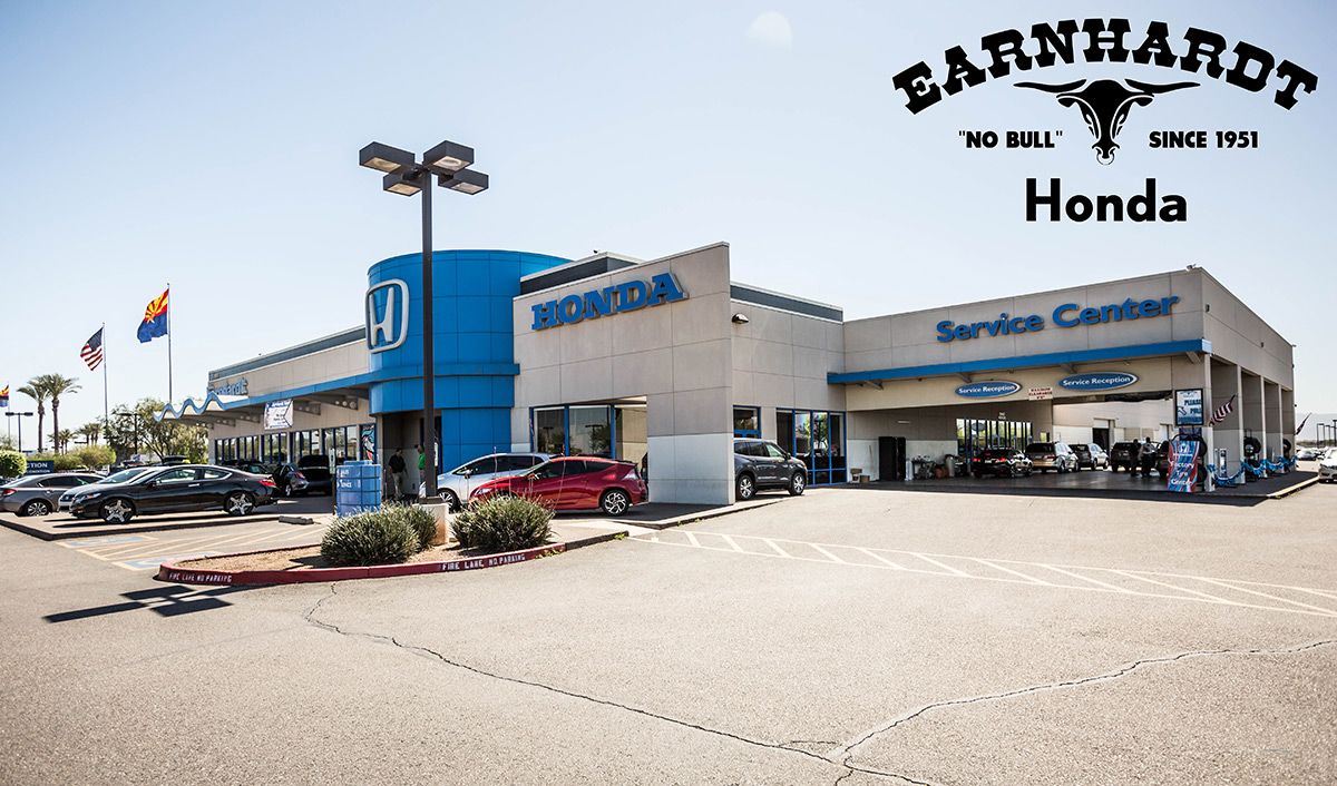 Honda Dealer Showroom in Phoenix